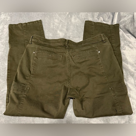 Lee Modern Series Straight Fit Cargo Pants - Picture 4 of 8